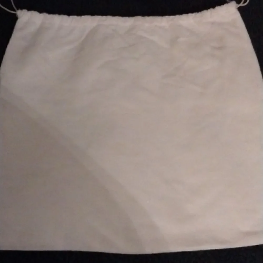 Stuart Weitzman    - Picture 3 of 3